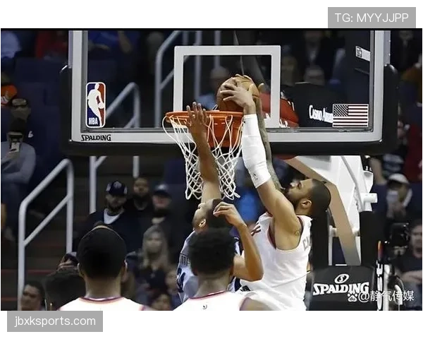干扰球在国际篮联与NBA规则中的关键差异解析 干扰球在国际篮联与NBA规则中的关键差异解析